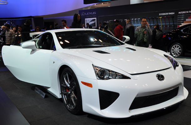 Lexus-LFA-bigstock