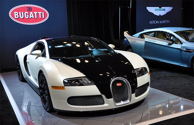 bigstock-Bugatti-Veyron-32092823