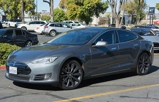 bigstock-Tesla-Model-S-At-The-Supercar--75183112